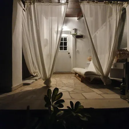 Evie's Beach Studio 度假居 *