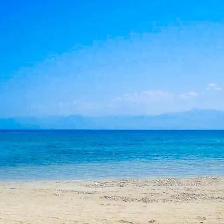 Evie's Beach Studio 度假居 *